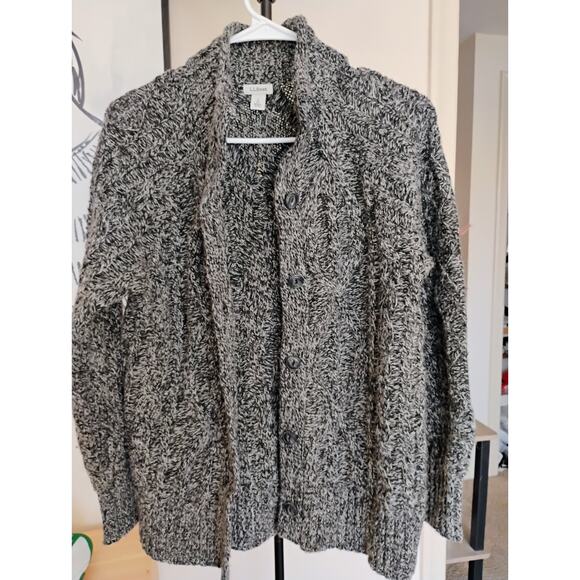 Small LL Bean Button Up Cable Knit Sweater. Preppy. Log cabin. Ocean. Lake. - Picture 5 of 16